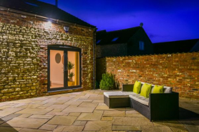 Immaculate 4-Bed Cottage in Lincoln